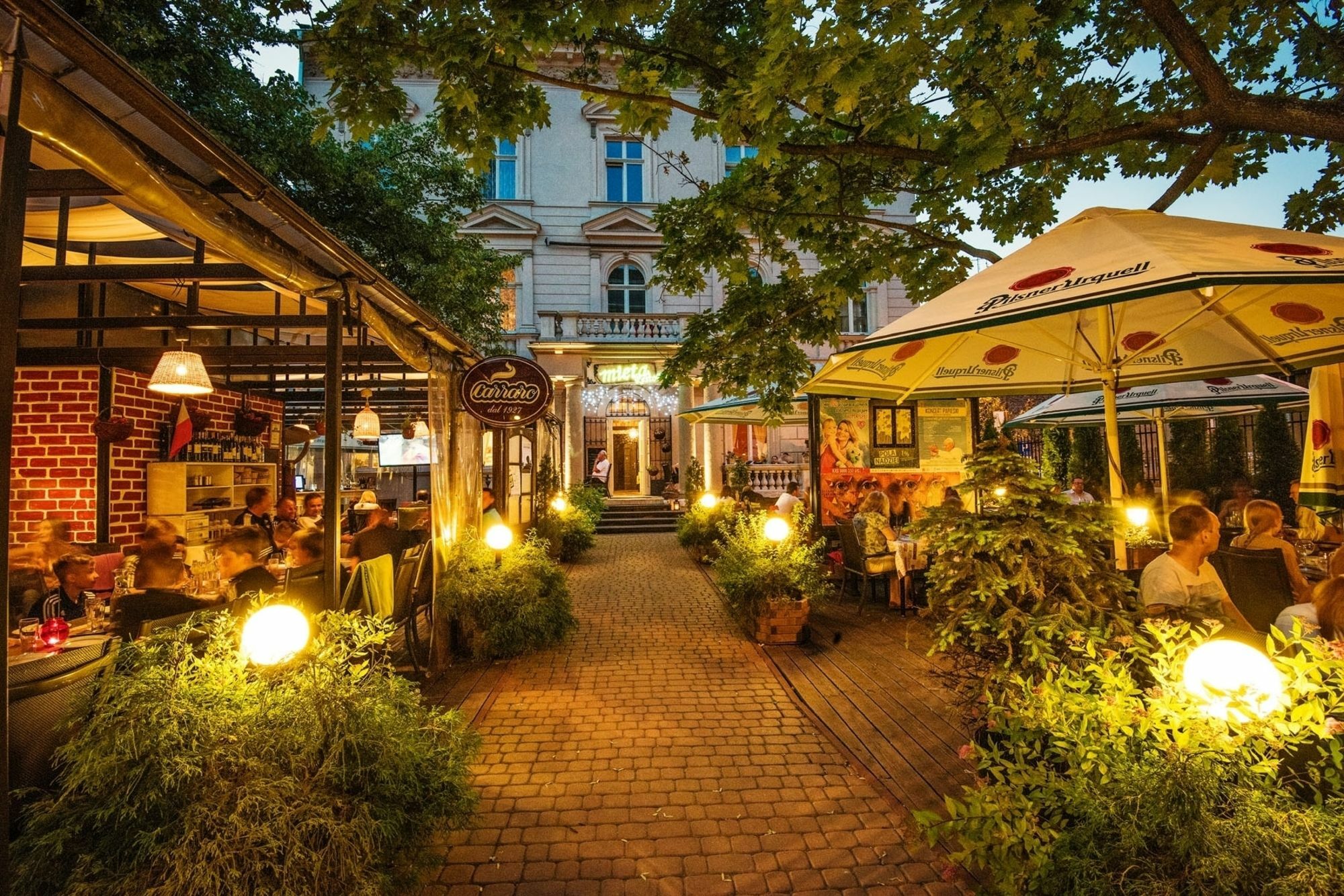 Garden Palace Cracovie Extérieur photo